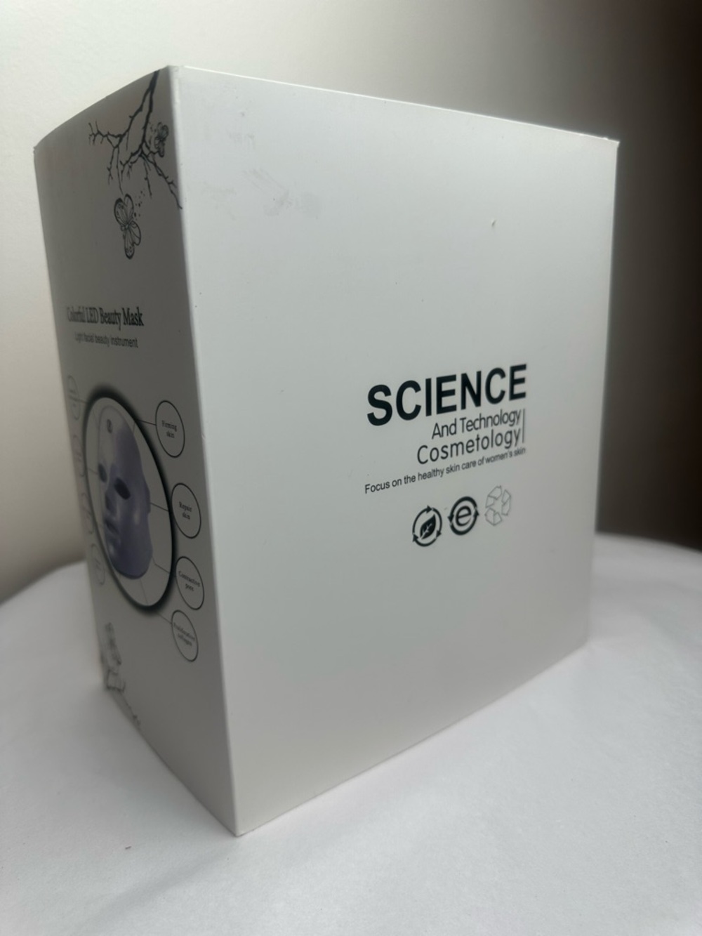 LED Facial Mask - Picture 5 of 13